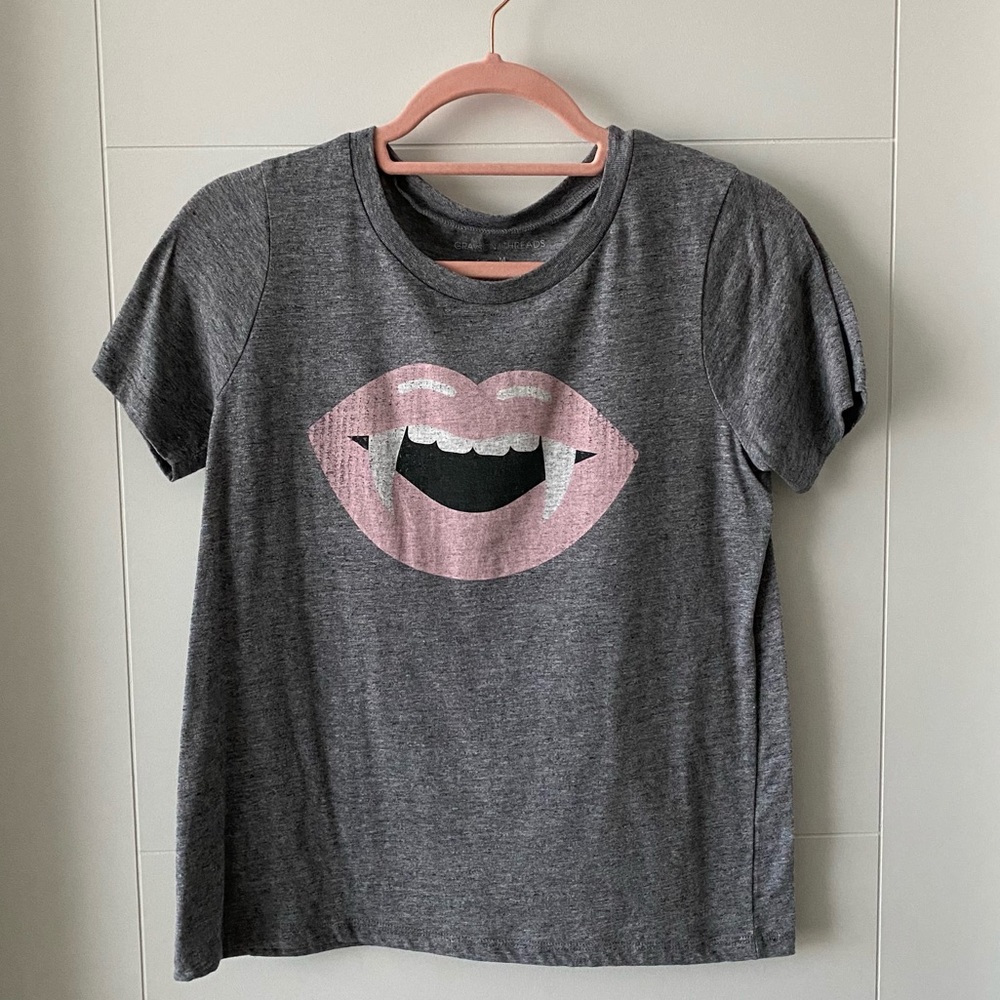 soft tee - Picture 1 of 2